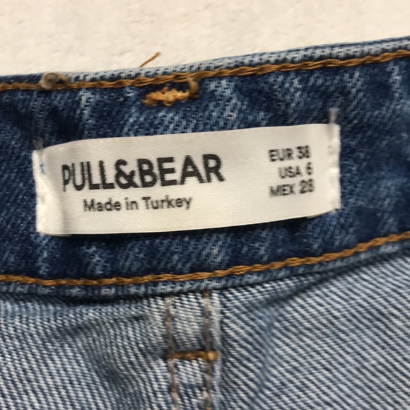 Hot shorts - Picture 2 of 3